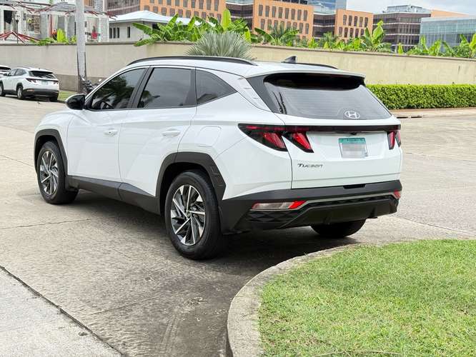 Hyundai Tucson 2023 Full Extras a solo $21,500 - Imagen 3