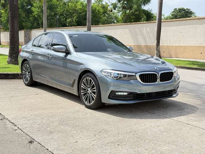BMW 520i 2020 a solo $17,500 - Imagen 2