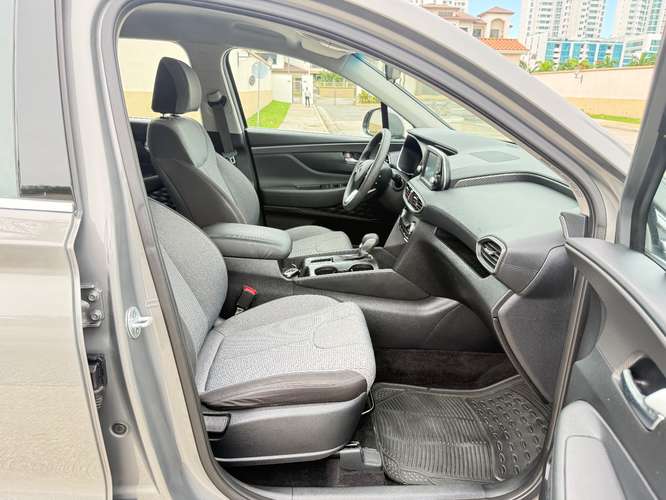 Hyundai Santa Fe 2019 a solo $13,900 - Imagen 9