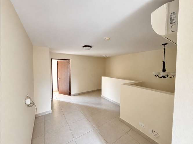 Casa en Esquina en Woodlands, Panamá Pacífico - Imagen 6