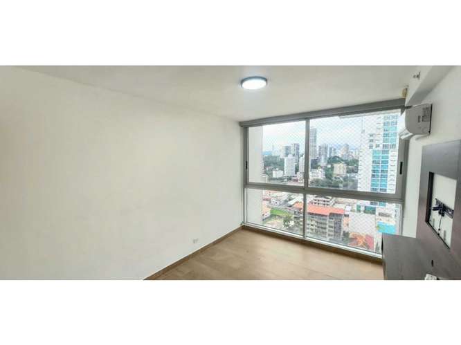 VENTA DE EXCLUSIVO APARTAMENTO EN BELLA VISTA - Imagen 11