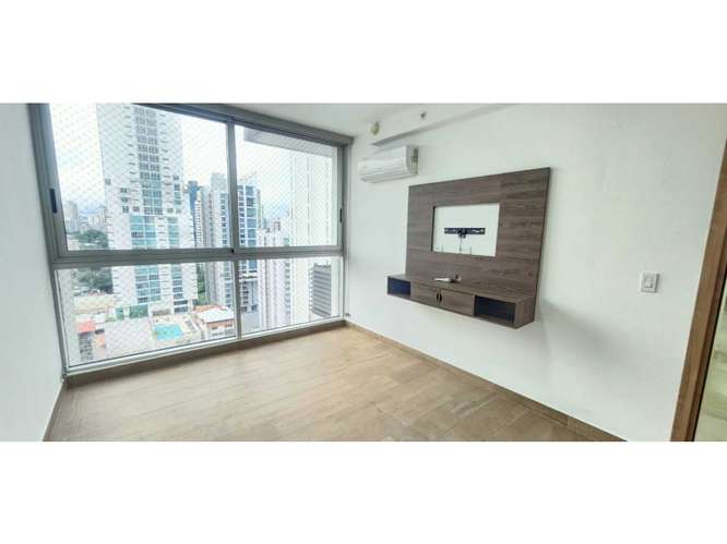 VENTA DE EXCLUSIVO APARTAMENTO EN BELLA VISTA - Imagen 7