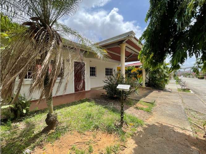 ARRAIJAN / EL CARRIZAL / 709M / 3 HABITACIONES / 2 BAÑOS / VACIA