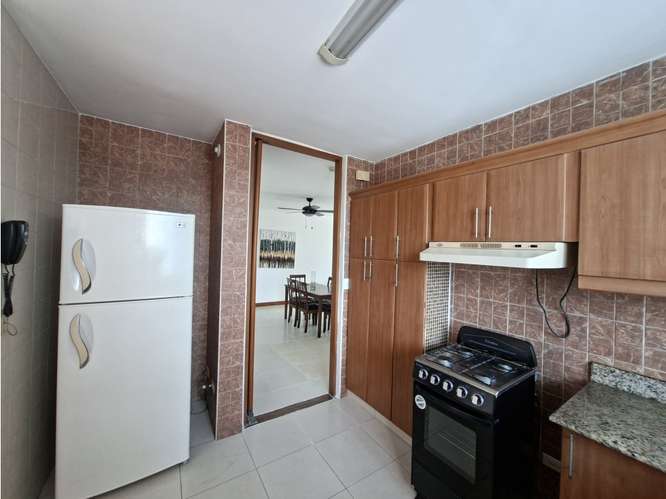 SE ALQUILA APARTAMENTO EL CANGREJO MONT ROYALE 130M AMOBLADO - Imagen 8