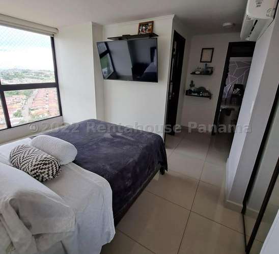 Alquiler de Apartamento Amoblado en PH Condado Country Club Condado del Rey| 113.82 m², 27GP3015