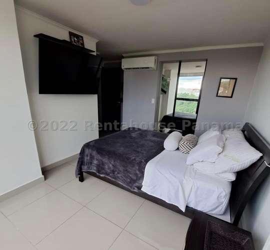 Alquiler de Apartamento Amoblado en PH Condado Country Club Condado del Rey| 113.82 m², 27GP3015