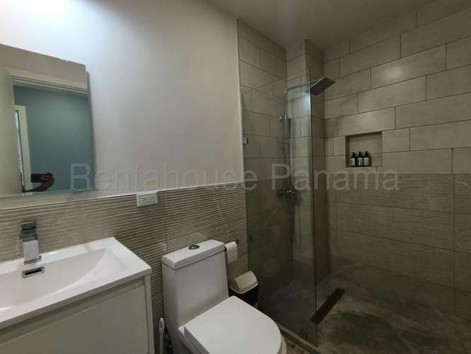 Alquiler de Apartamento Amoblado Vista al Mar en PH casco view Casco Antiguo| 63.07 m², 27GP3193 - Imagen 9