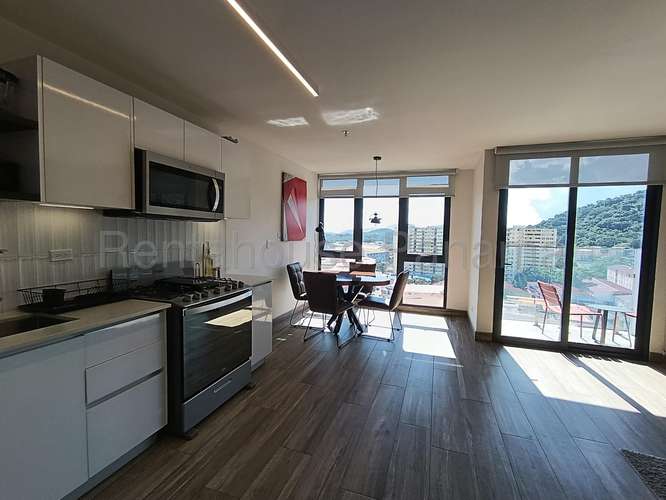 Alquiler de Apartamento Amoblado Vista al Mar en PH casco view Casco Antiguo| 63.07 m², 27GP3193 - Imagen 4