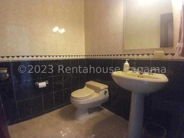 VENTA DE APARTAMENTO EN LA CRESTA  - Imagen 2