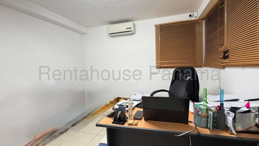 Oficina Comercial en Venta en El Carmen JG