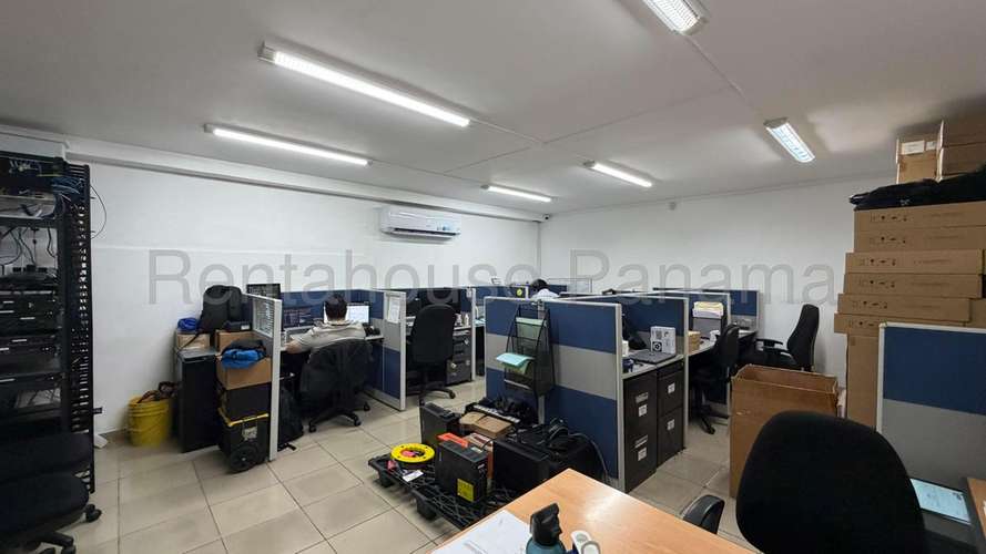 Oficina Comercial en Venta en El Carmen JG