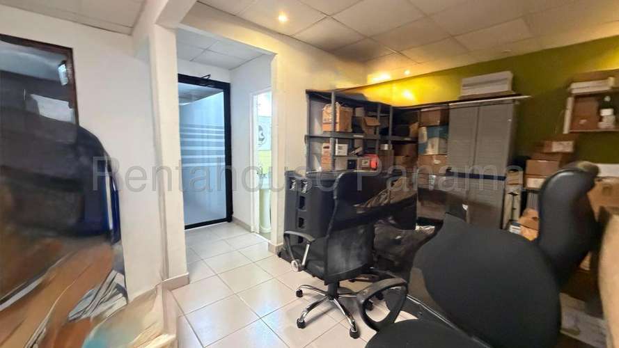 Oficina Comercial en Venta en El Carmen JG