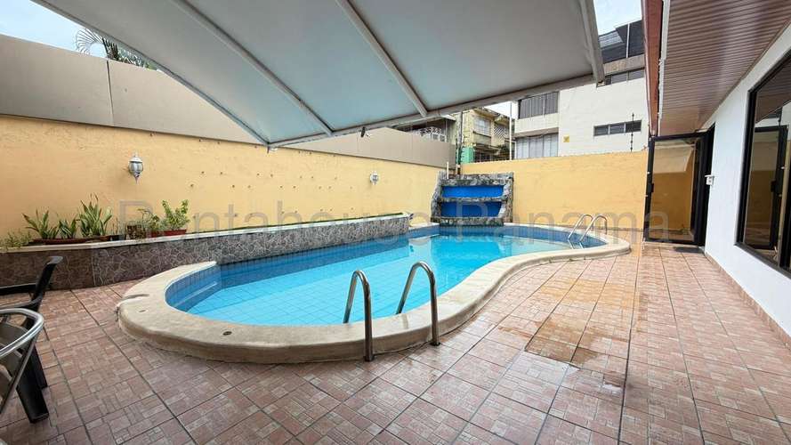 Oficina Comercial en Venta en El Carmen JG