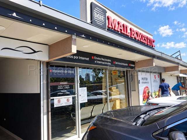 Local Comercial en Venta en Chanis JG - Imagen 2
