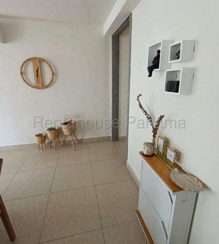 Apartamento en Alquiler en Versalles JG