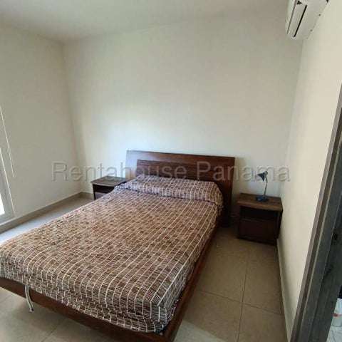 Apartamento en Alquiler en Versalles JG