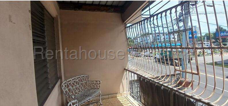 Venta de Edidicio 2 Niveles con Local Comercial PB en Parque Lefevre, Wenceslao 26LGG2110 - Imagen 13