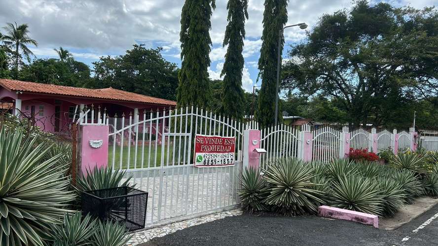 Las Lajas. 1001mts 3r 2b Terraza $160,000.00neg - Imagen 5