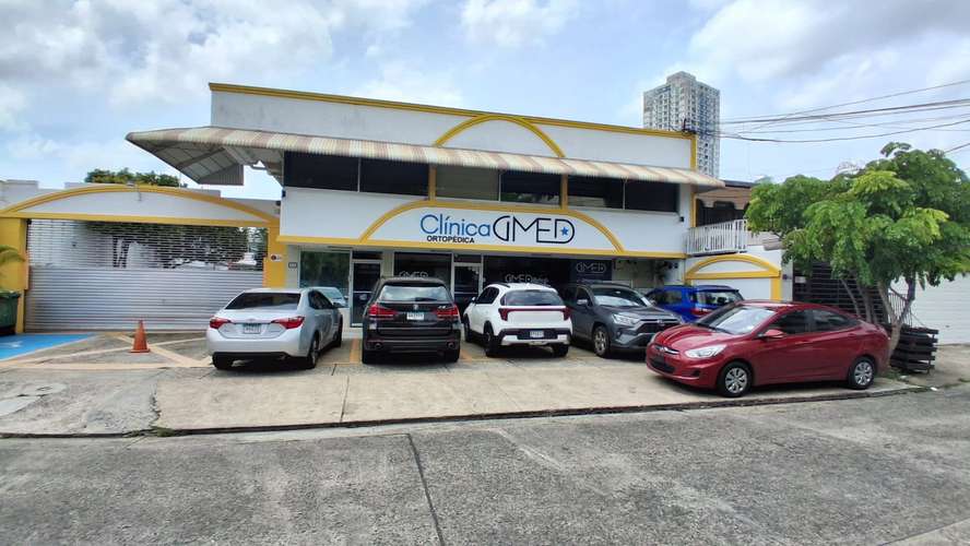 El Carmen. Casa 750mts. Uso comercial 7est $1,100,000.00neg - Imagen 1