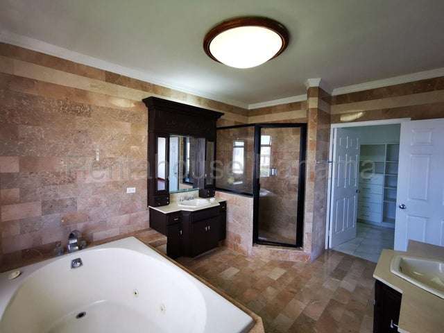 VENTA DE APARTAMENTO EN LA CRESTA  - Imagen 18