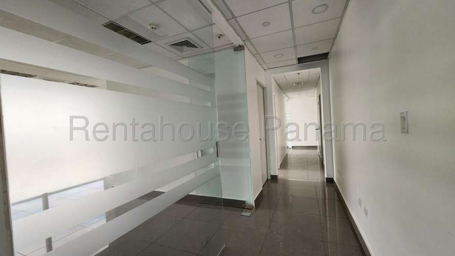 Oficina en Alquiler en Costa del Este 132.14 m² LR - Imagen 17