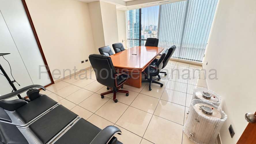 Oficina en Alquiler en Obarrio 325 m² LR - Imagen 2