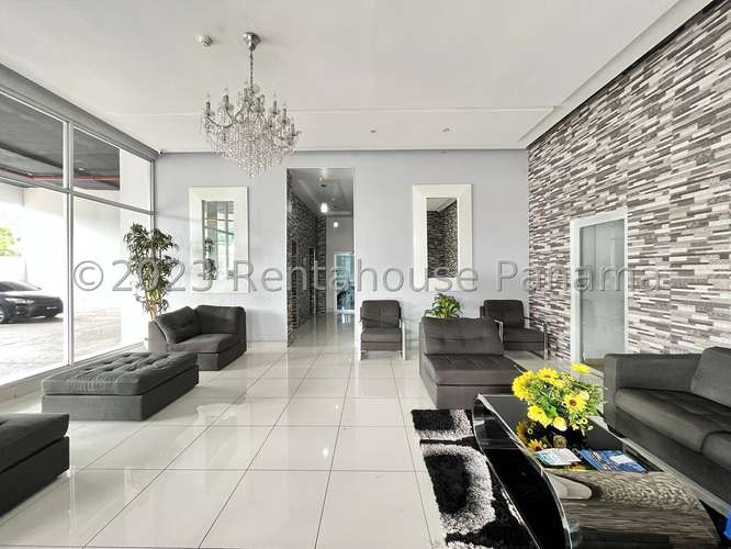 Apartamento en Venta en Villa de las Fuentes 24AECC5778 - Imagen 3