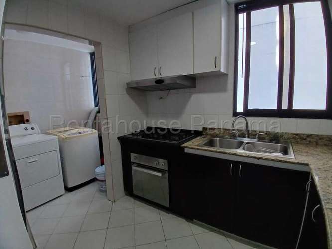 Apartamento en Alquiler en Avenida Balboa 27AECC3186 - Imagen 6