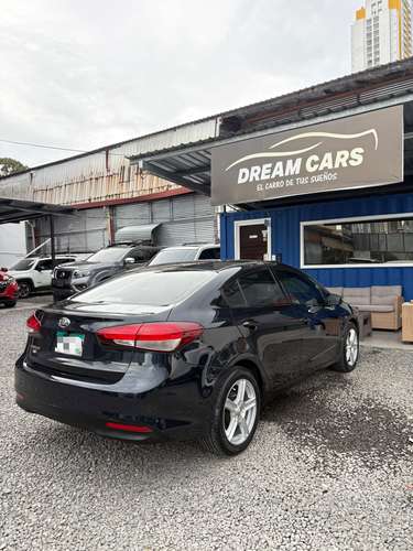 Kia Cerato 2017  - Imagen 5