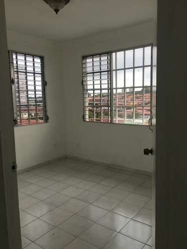 Alquilo apartamento en villa lucre - frente a supermercado el rey - Imagen 5