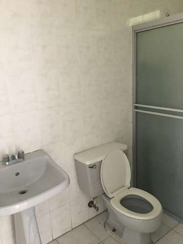 Alquilo apartamento en villa lucre - frente a supermercado el rey - Imagen 3