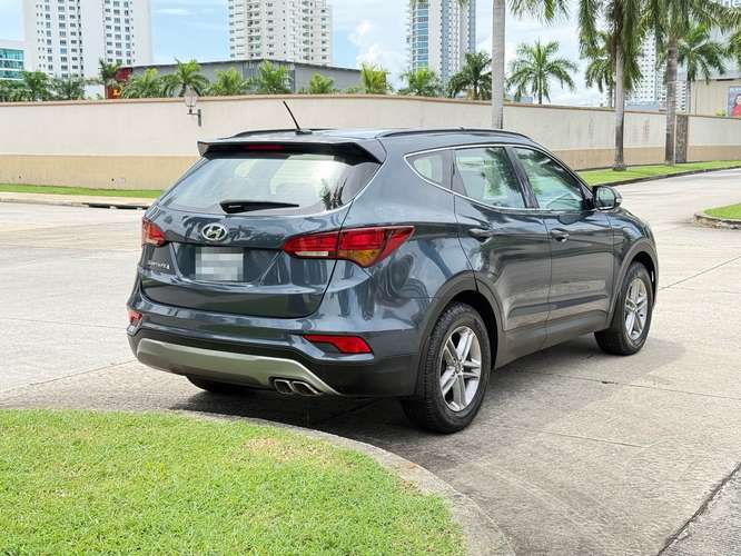 Hyundai Santa Fe 2017 a solo $10,500 - Imagen 5