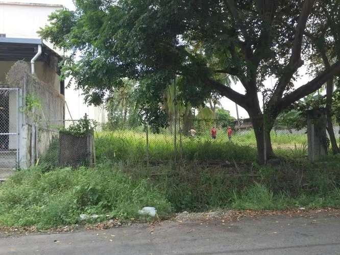 VENTA TERRENO EN CHANIS - Imagen 5