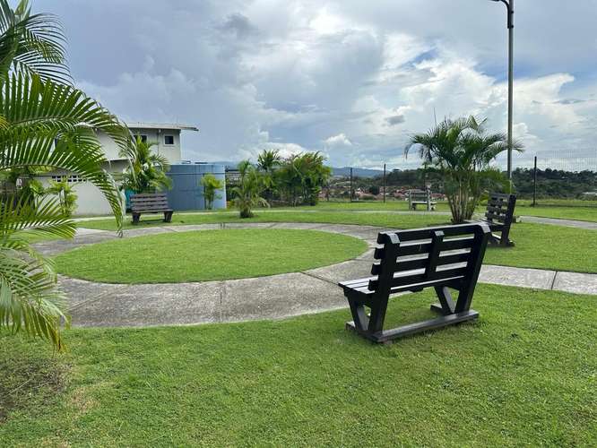 SE ALQUILA AMPLIA CASA SEMIAMOBLADA EN LAS CUMBRES, VISTAS DEL LAGO - Imagen 11
