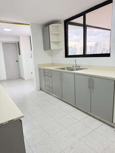 Apartamento en Venta en PH Mirador del Cangrejo | 200 m² | 3 Recámaras | 3 Estacionamientos - Imagen 3