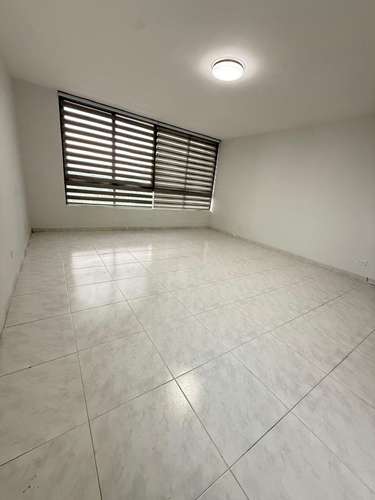Apartamento en Venta en PH Mirador del Cangrejo | 200 m² | 3 Recámaras | 3 Estacionamientos - Imagen 4