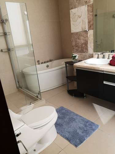 Rivage: espectacular apartamento amueblado de 176m² con vista al mar en Avenida Balboa