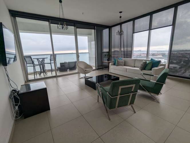 Rivage: espectacular apartamento amueblado de 176m² con vista al mar en Avenida Balboa