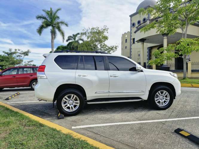 Toyota Prado Vx 2013 Full Xtra Turbo diesel  - Imagen 4