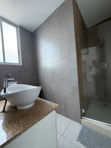 Alquiler de PH Harmony en San Francisco: apartamento amueblado con balcón y piscina