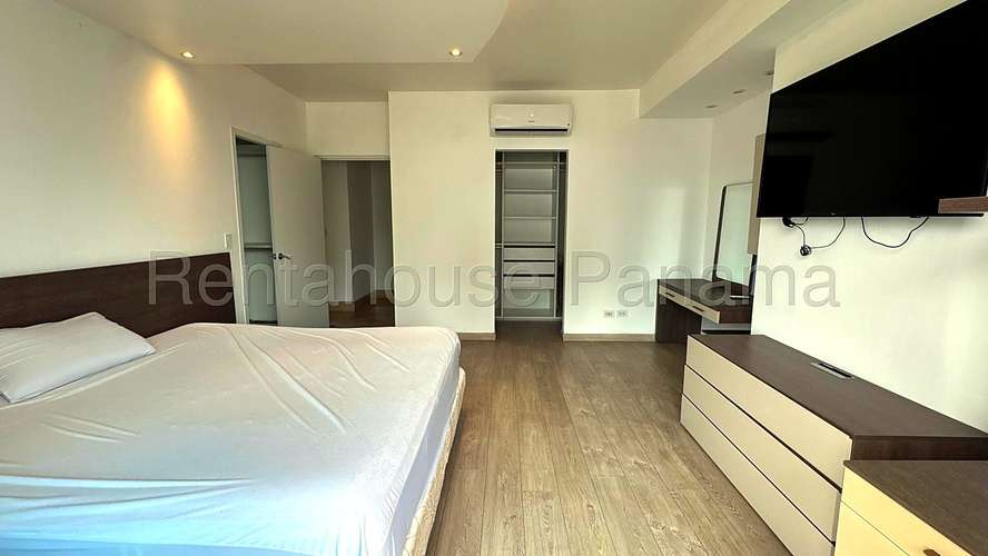Alquiler Apartamento Remodelado Amoblado 229 m2 Vista al Mar 3 Balcones PH Torre del Parque Paitilla - ALYC 27-297 - Imagen 13