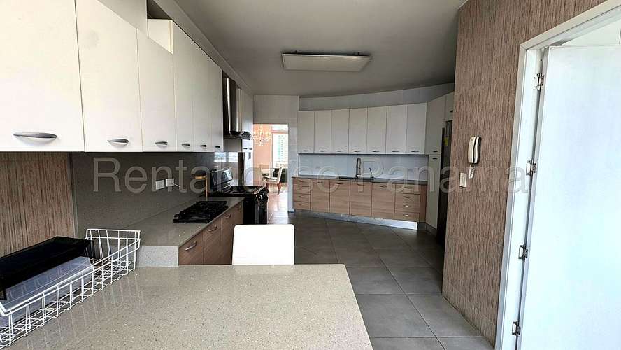 Alquiler Apartamento Remodelado Amoblado 229 m2 Vista al Mar 3 Balcones PH Torre del Parque Paitilla - ALYC 27-297 - Imagen 9
