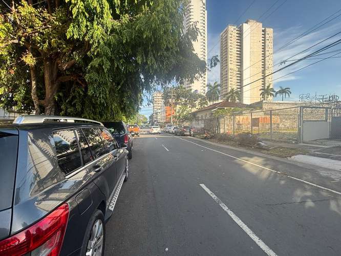 VENTA EDIFICIO EN BELLA VISTA