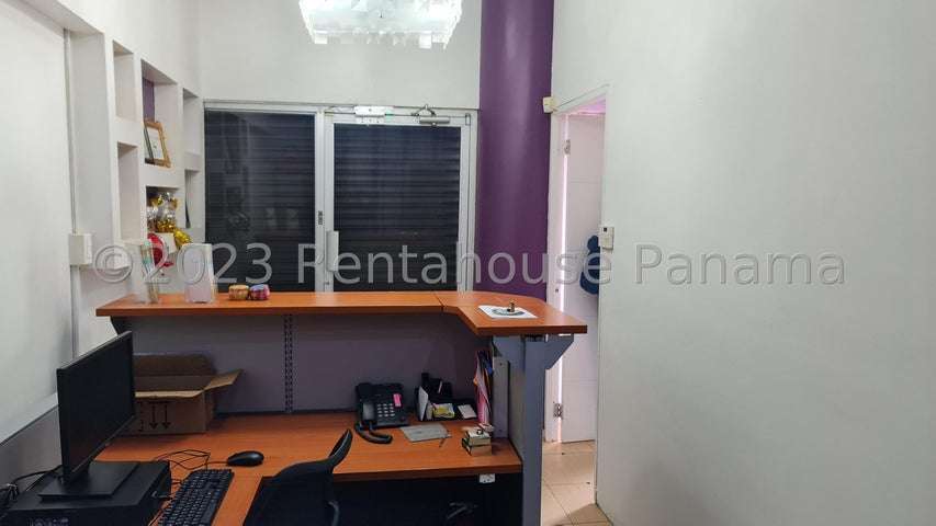 OPORTUNIDAD INVERSIONISTAS!! SE VENDE PLAZA COMERCIAL OPERATIVA 27-522/GMB