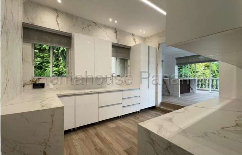 Venta de Casa en Altos del Golf MCD26-9054. - Imagen 10