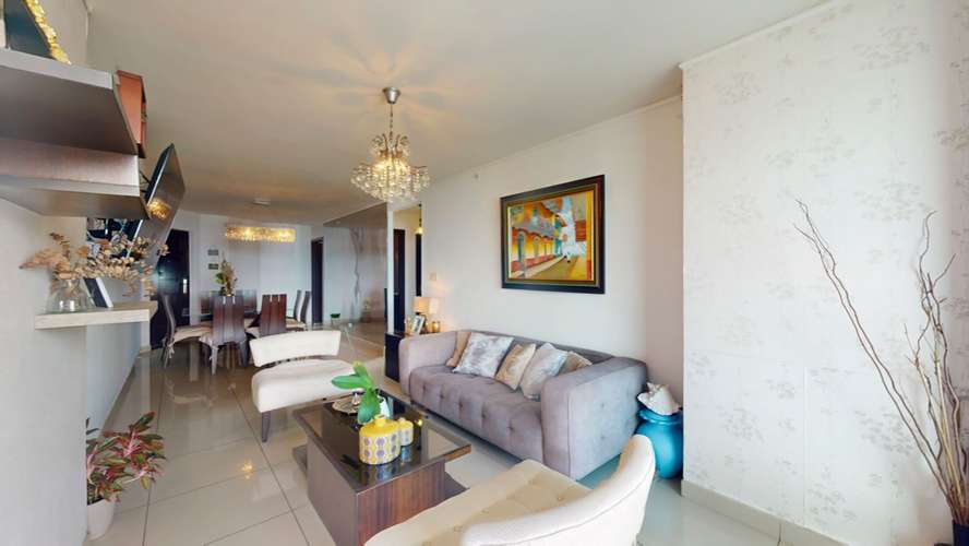 Venta de céntrico apartamento con vista a la ciudad y depósito en Victoria Royale – Hato Pintado - Imagen 4