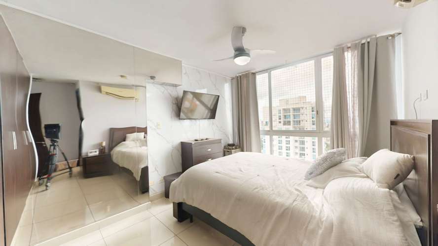 Venta de céntrico apartamento con vista a la ciudad y depósito en Victoria Royale – Hato Pintado - Imagen 10