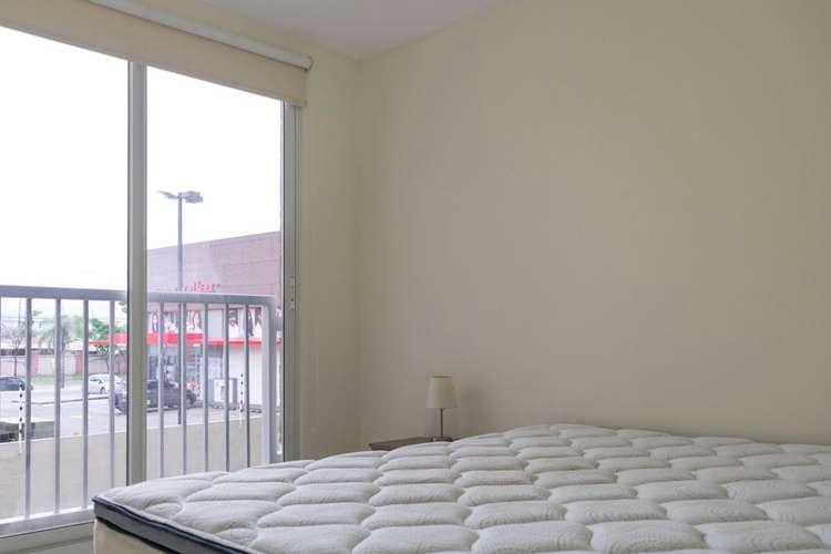 Se alquila apartamento en Torres de Versalles - Imagen 8