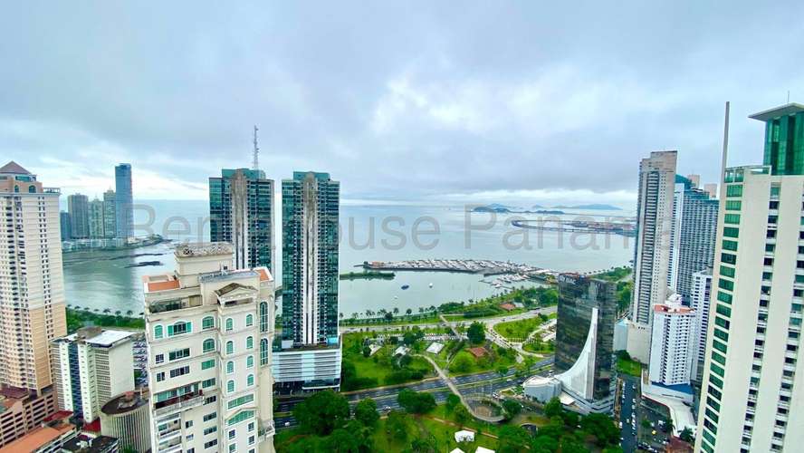  ELEGANCIA Y VISTAS PANORÁMICAS AL MAR EN PH COSTANERA | PQ. - Imagen 18