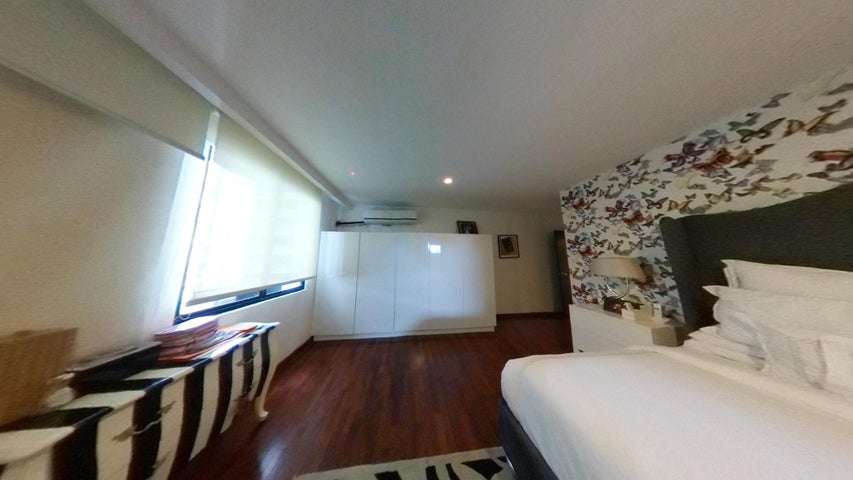 Venta de Apartamento en Avenida Balboa, PH Los Delfines 24LGG7944 - Imagen 8